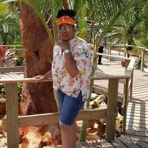 Meet your Posher, Jan